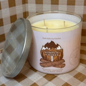 NEW B&BW Pumpkin S’mores 3 Wick Soy Wax  Candle